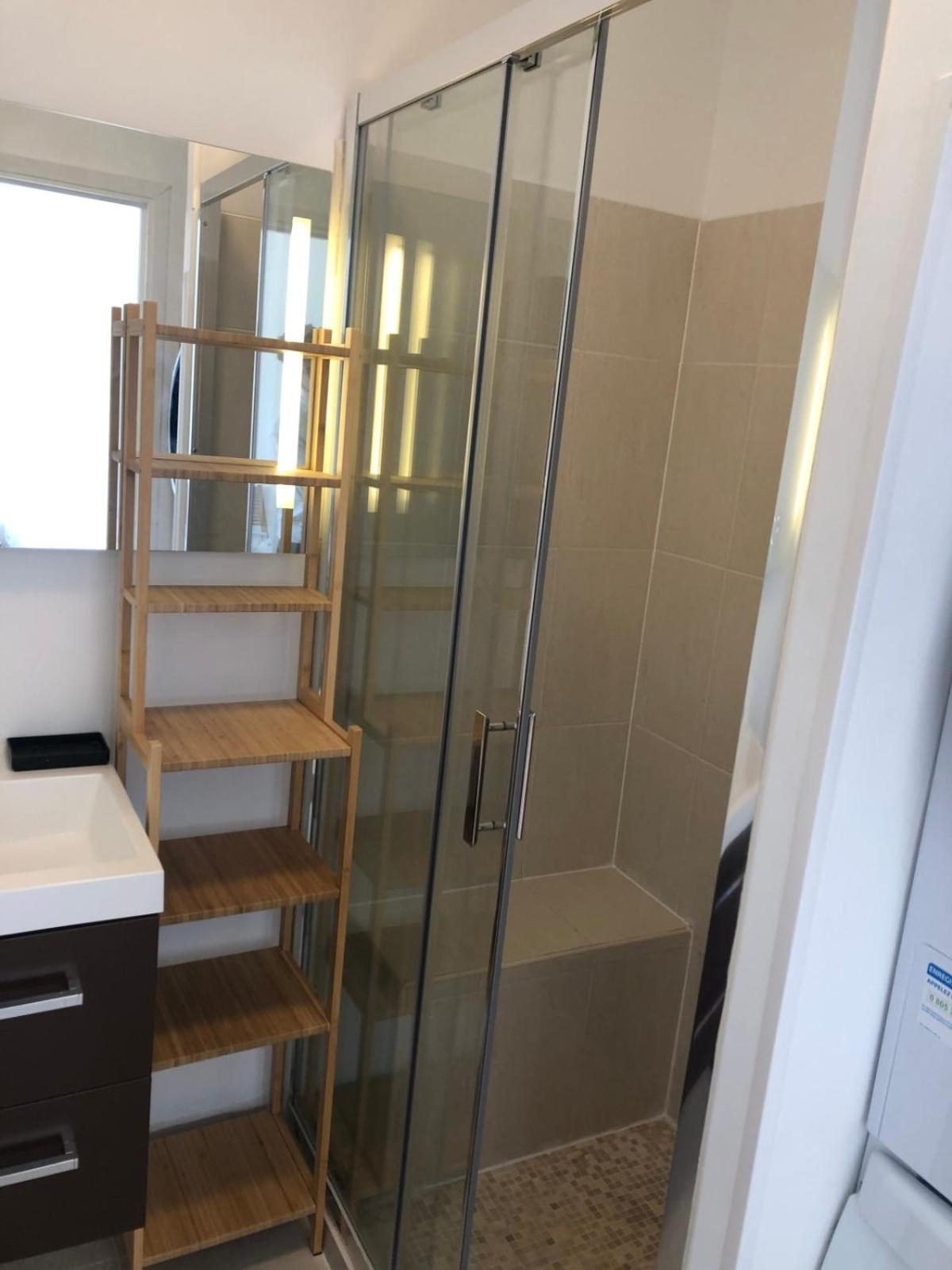 Feriehus Le Valencay 2 Bedroom With A Breathtaking View Pool Parking Antibes